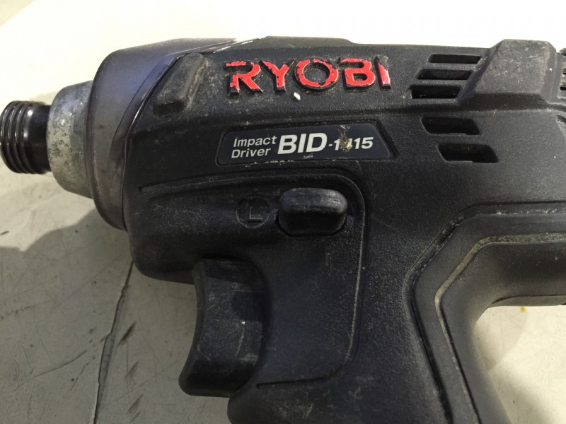 RYOBI インパクトドライバ（BID-1415）分解 異音修理｜修理方法.com